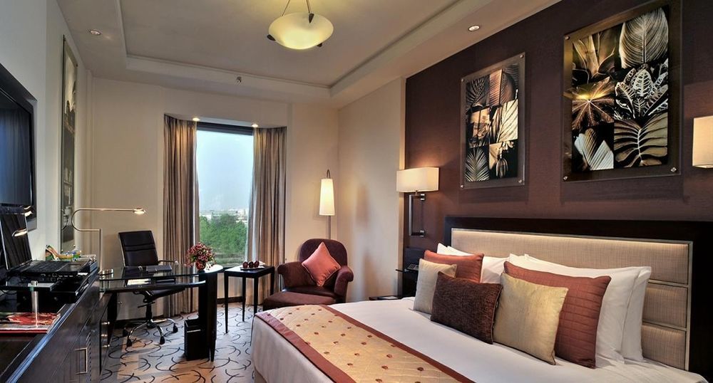 Lemon Tree Premier 2, Gurugram Ξενοδοχείο Γκουργκάον Εξωτερικό φωτογραφία